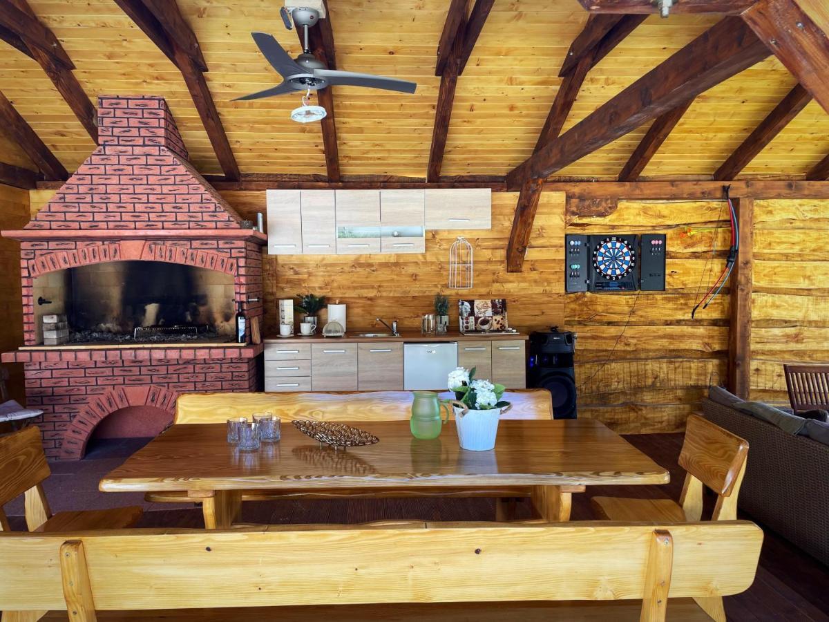 Nina Holiday Home With A Heated Pool Brusane Kültér fotó